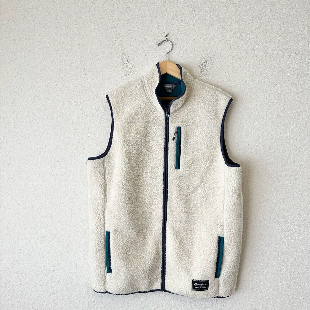 NWT EDDIE BAUER Chilali Faux Shearling Fleece Vest in Oyster